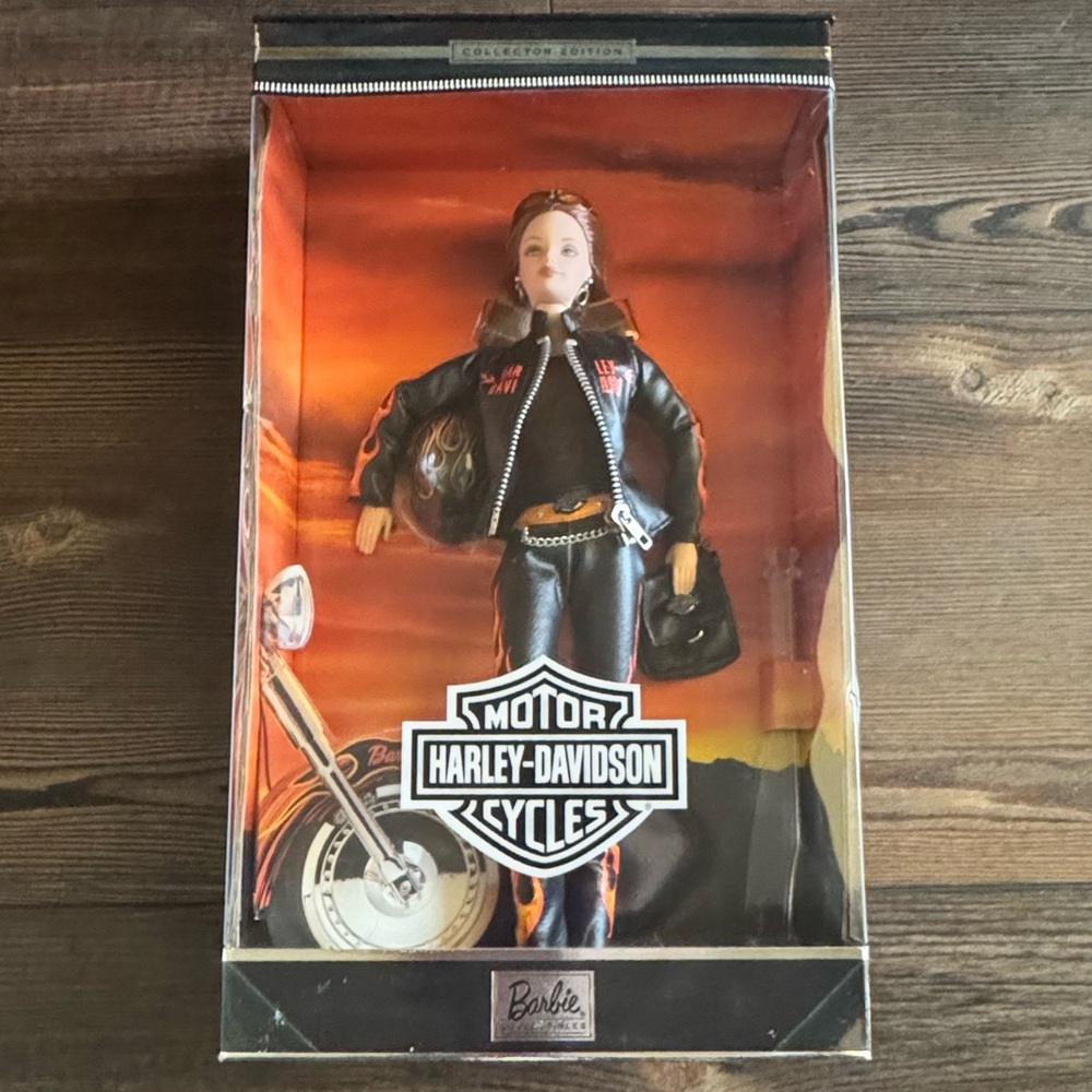 Mattel - Harley Davidson Barbie 2000